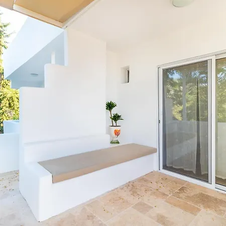 לינה וארוחת בוקר Giritimu B'yaz