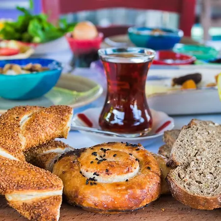 Byaz Selimiye Bed & Breakfast *
